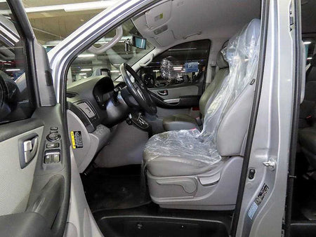 Hyundai Starex — photo 07