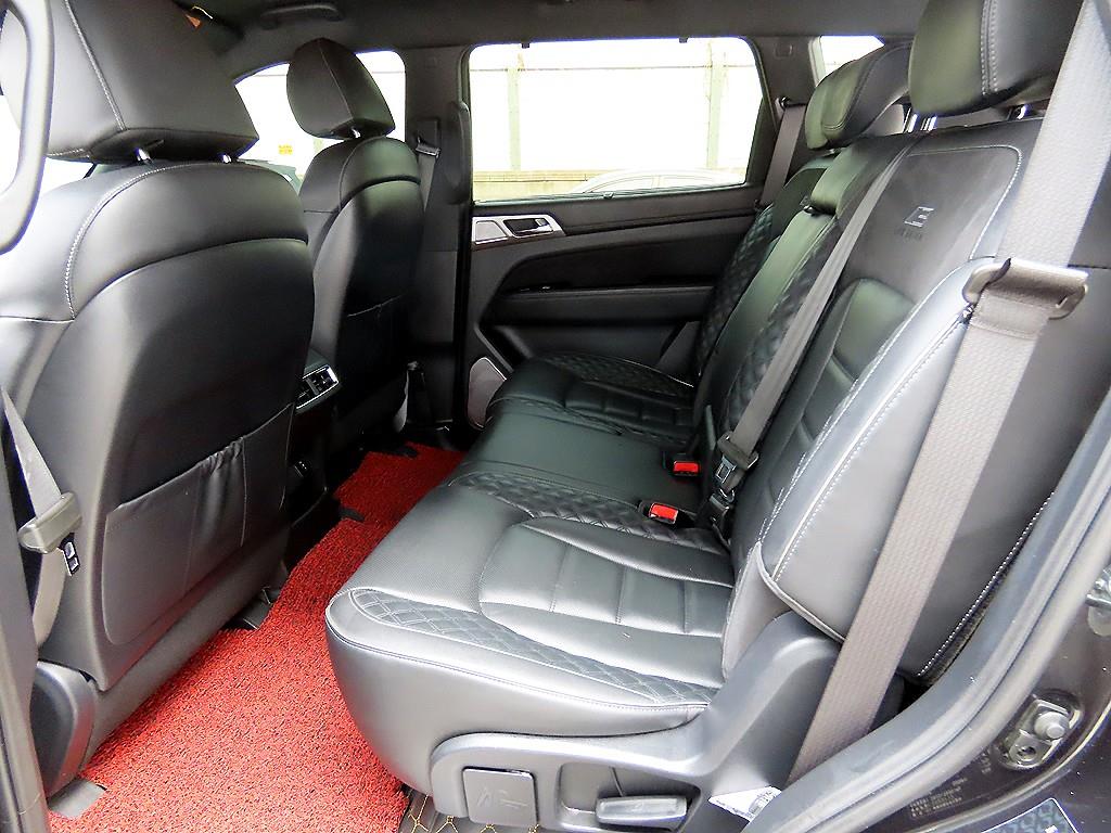 KGM Rexton — photo 06