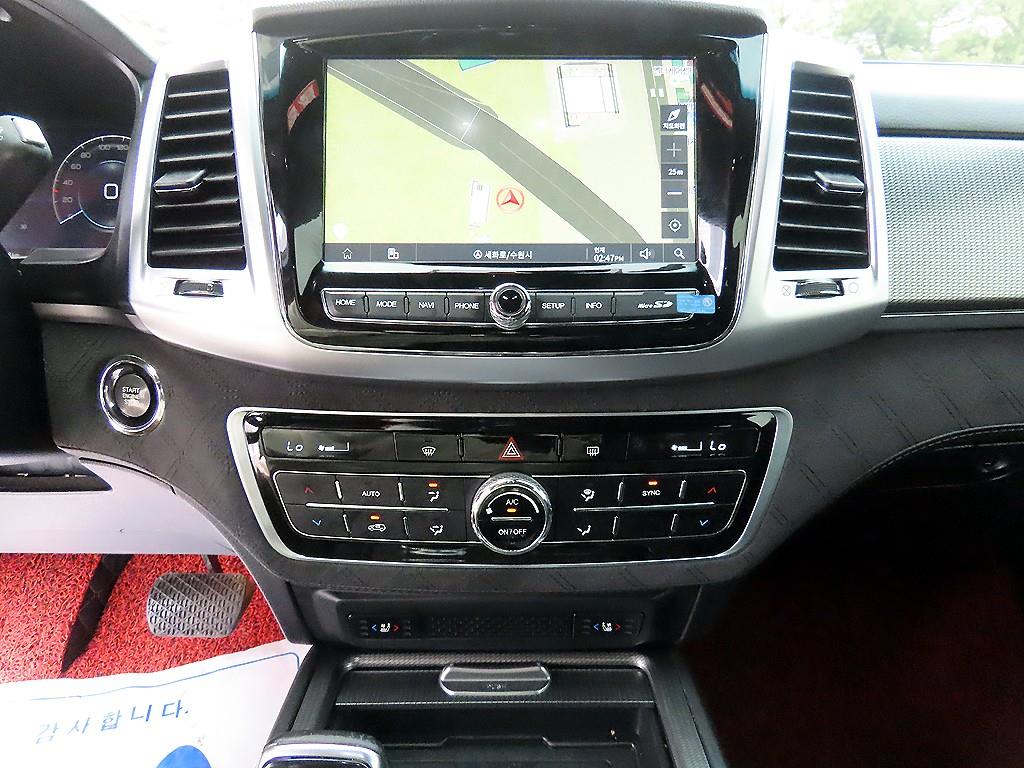 KGM Rexton — photo 13