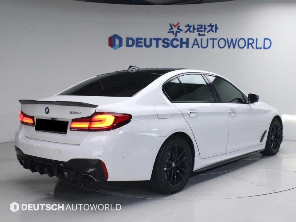 BMW 5-Series — photo 02