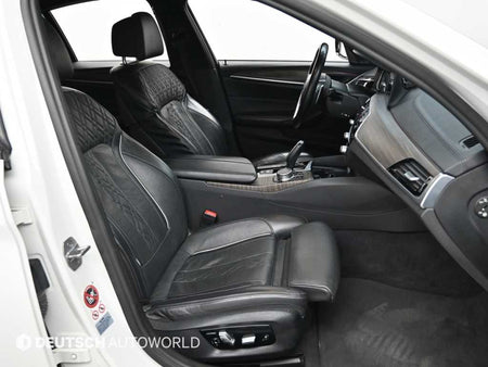 BMW 5-Series — photo 10