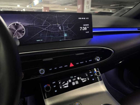Genesis GV70 — photo 18