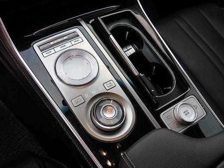 Genesis GV80 — photo 11