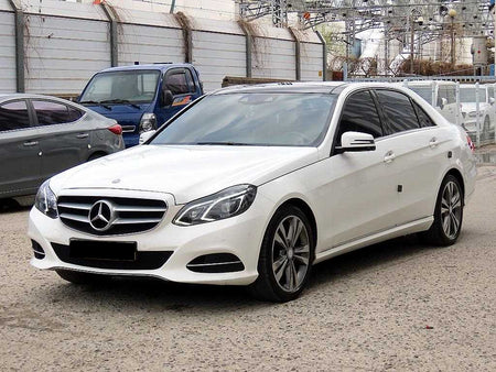 Mercedes-Benz E-Class — photo 02