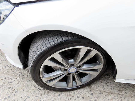 Mercedes-Benz E-Class — photo 19