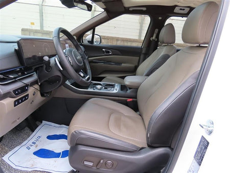 Kia Carnival — photo 06
