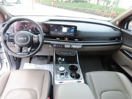 Kia Carnival — photo 09