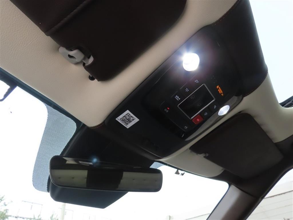 Kia Carnival — photo 15