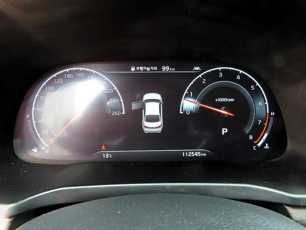 Kia K7 — photo 09