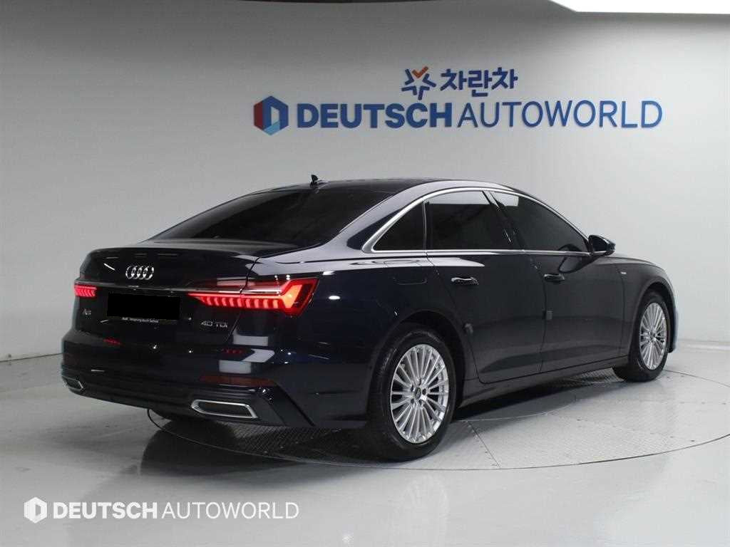 Audi A6 — photo 02