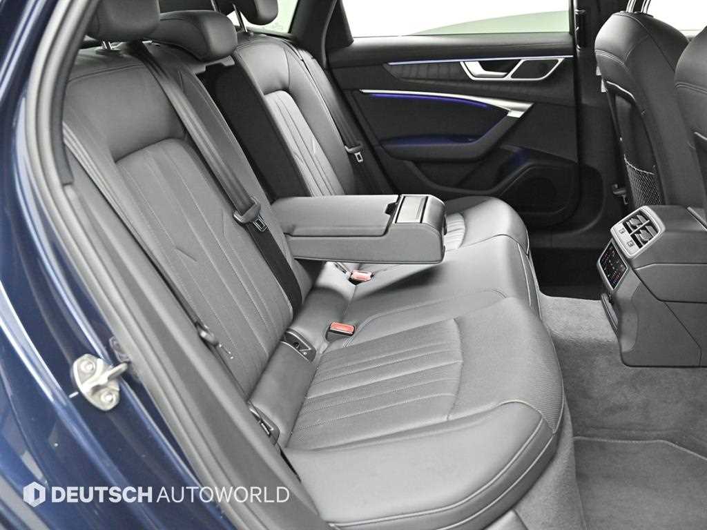 Audi A6 — photo 12