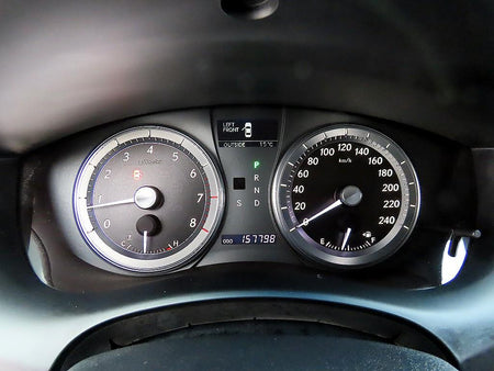 Lexus ES — photo 09