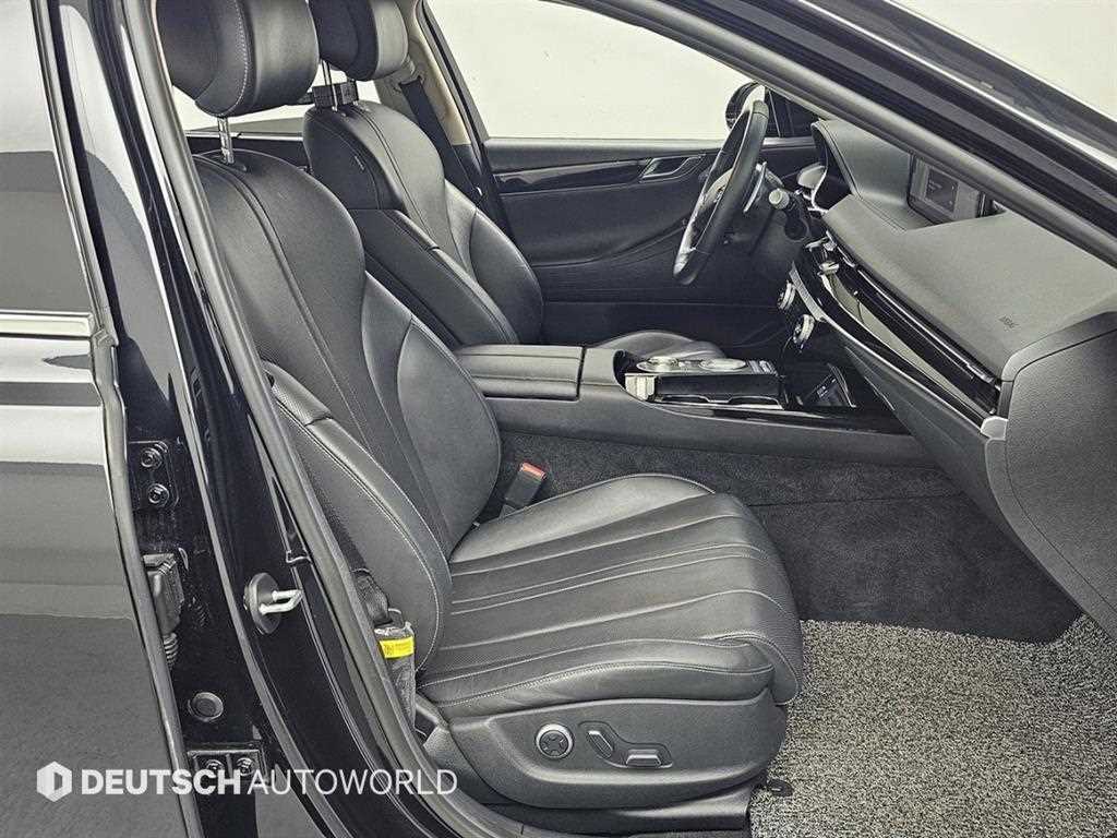 Genesis G80 — photo 10