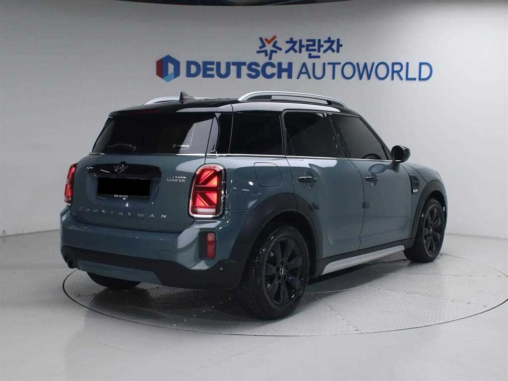 Mini Countryman — photo 02