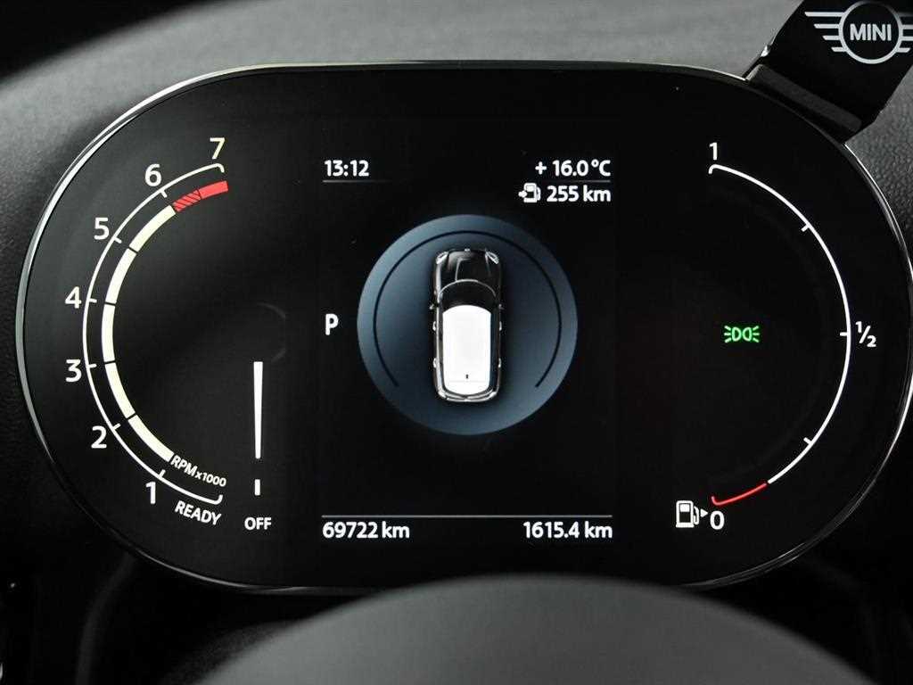 Mini Countryman — photo 08