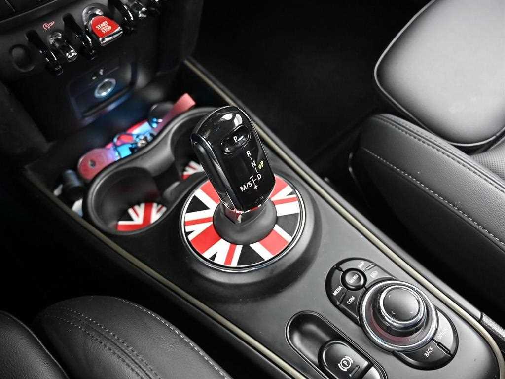 Mini Countryman — photo 09