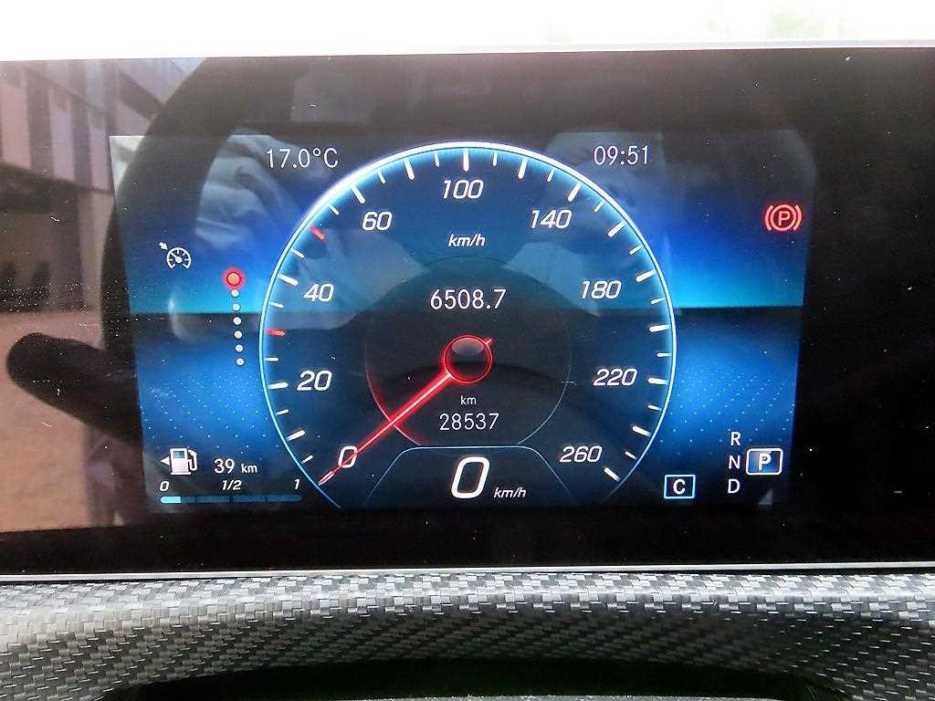 Mercedes-Benz A-Class — photo 09
