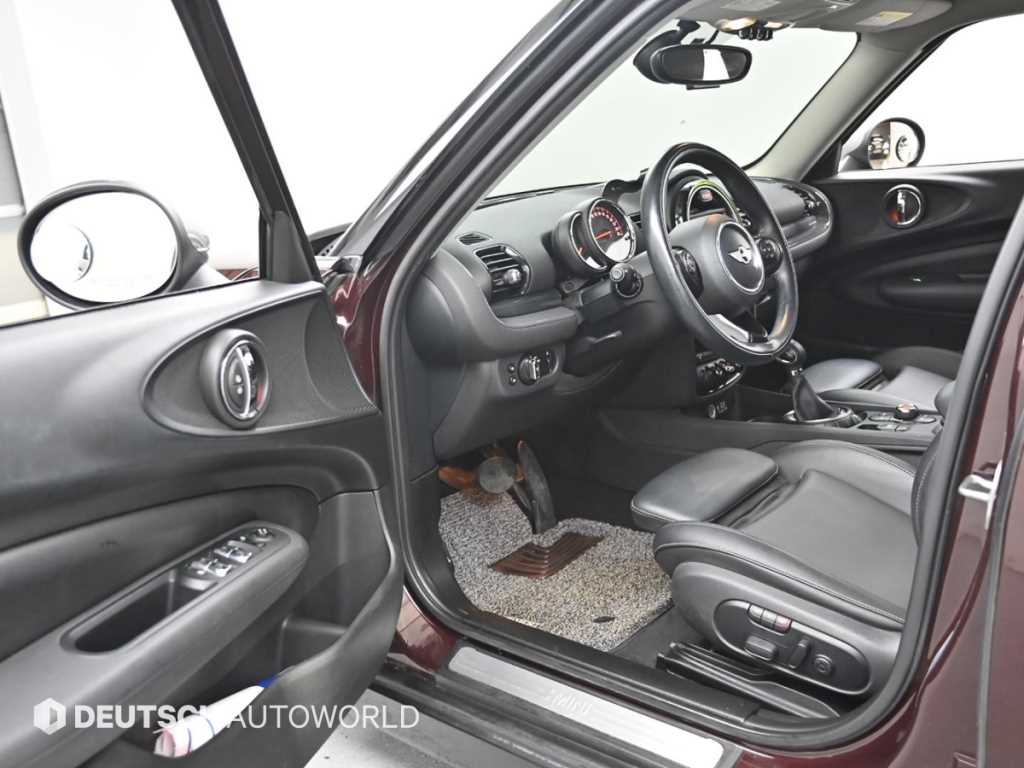 Mini Clubman — photo 11