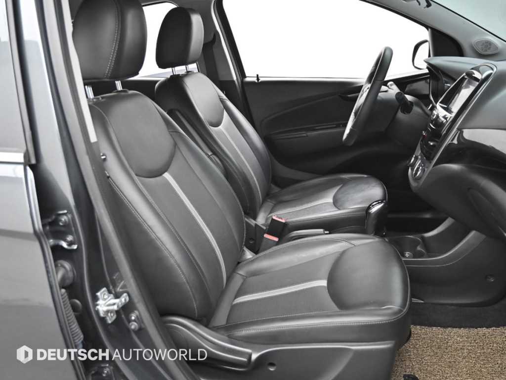 CHEVROLET Spark — photo 10