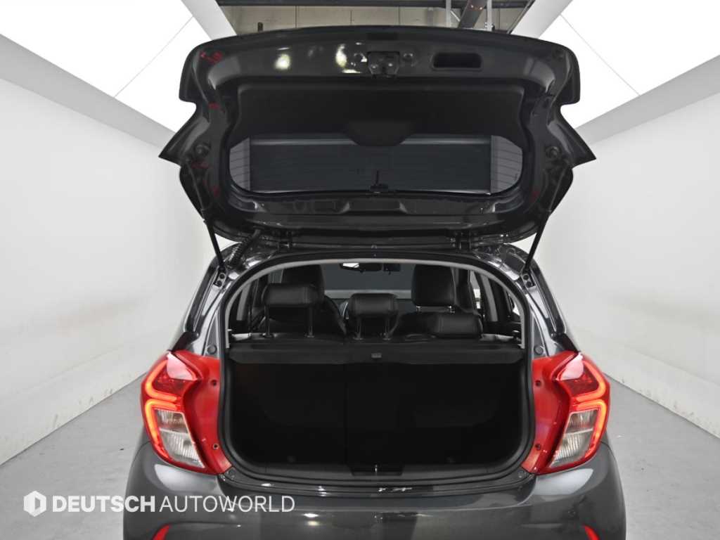 CHEVROLET Spark — photo 19