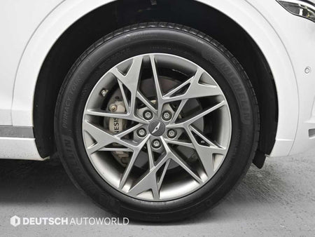 Genesis GV70 — photo 05