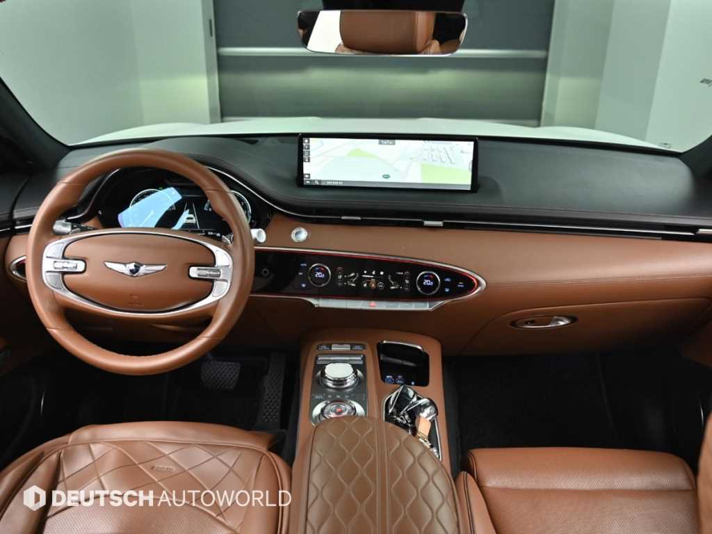 Genesis GV70 — photo 07