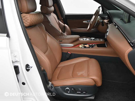 Genesis GV70 — photo 10