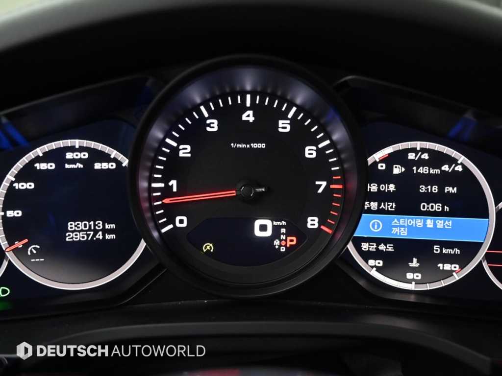 Porsche Cayenne — photo 05