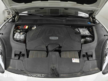 Porsche Cayenne — photo 07