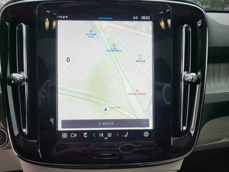 Volvo XC40 — photo 13