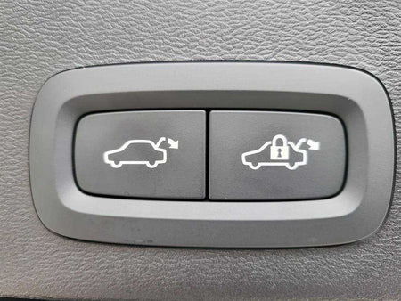 Volvo XC40 — photo 17