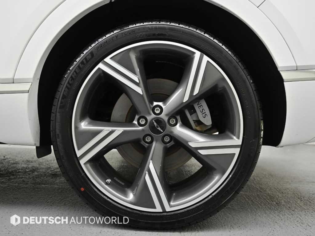Genesis GV80 — photo 05