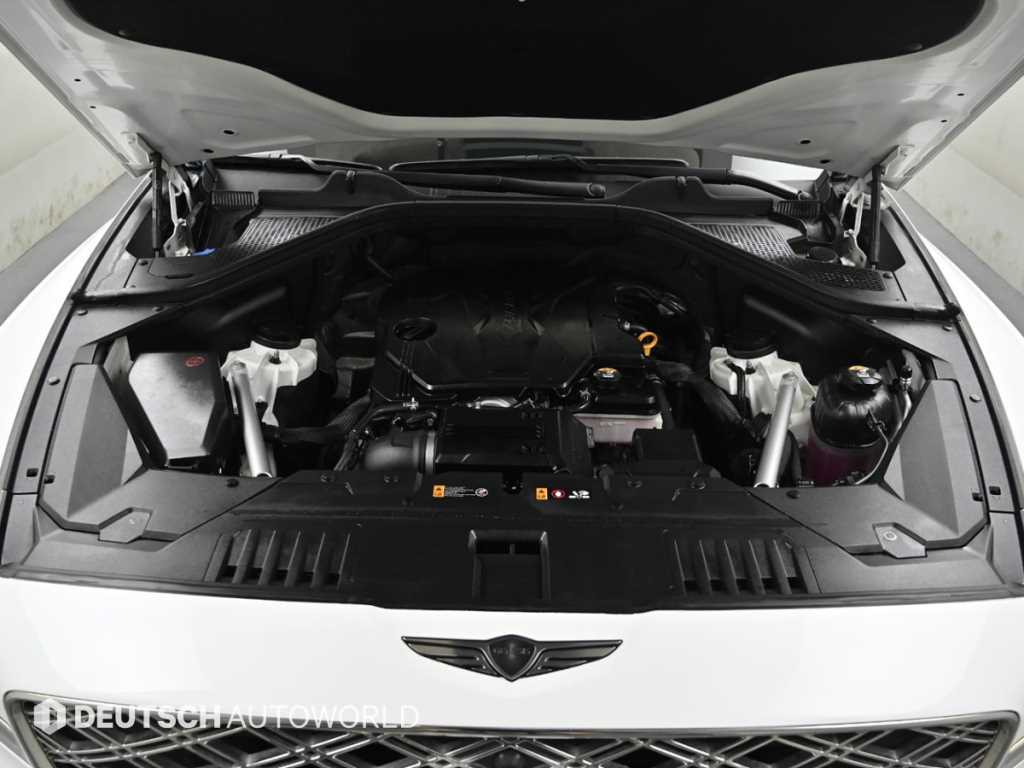 Genesis GV80 — photo 06