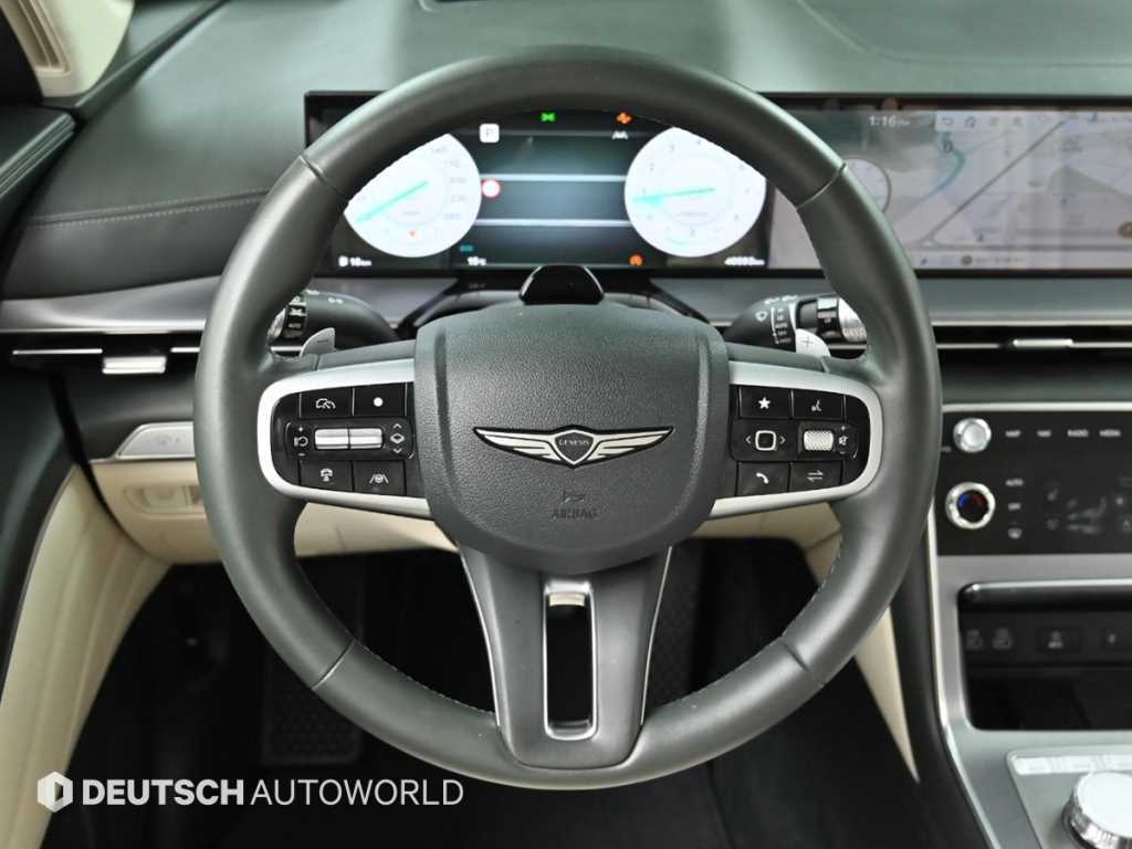 Genesis GV80 — photo 13