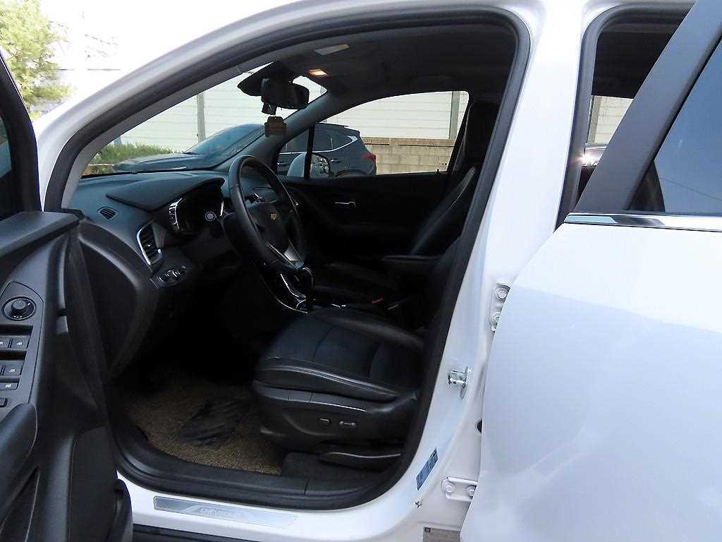 CHEVROLET Trax — photo 05