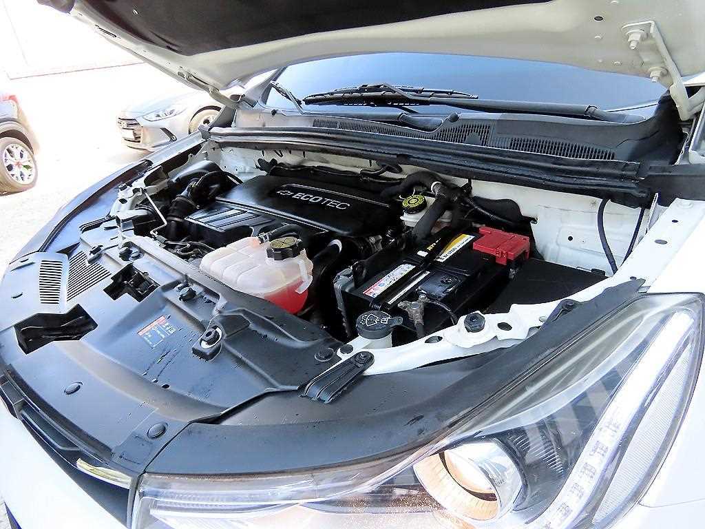 CHEVROLET Trax — photo 18