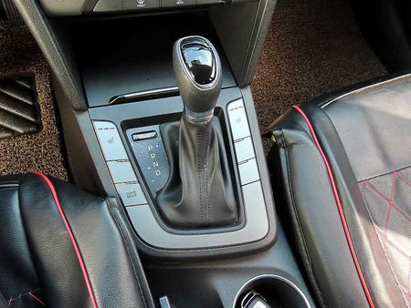 Hyundai Avante — photo 10