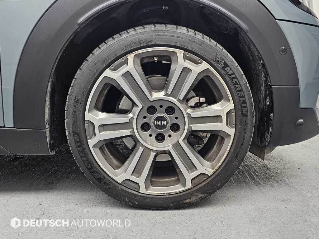 Mini Countryman — photo 05