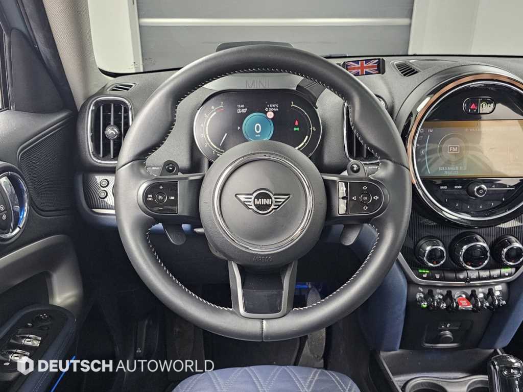 Mini Countryman — photo 13