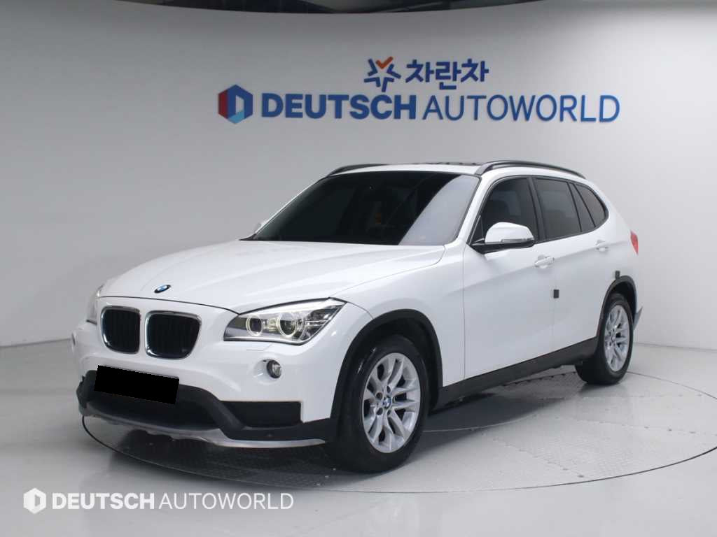 BMW X1 — photo 01