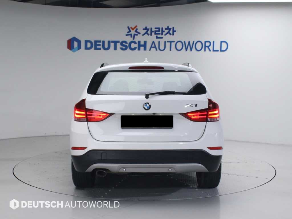 BMW X1 — photo 04