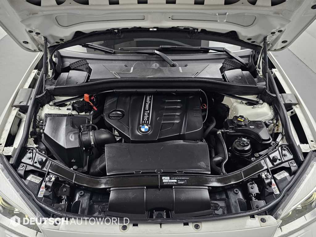 BMW X1 — photo 06