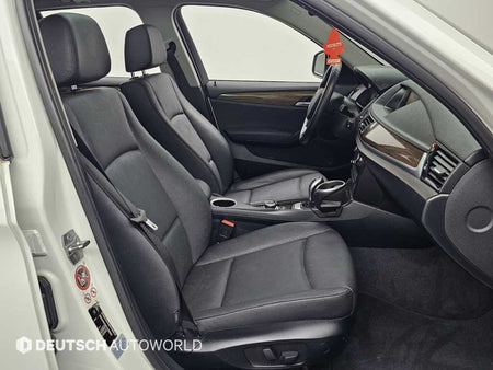 BMW X1 — photo 10