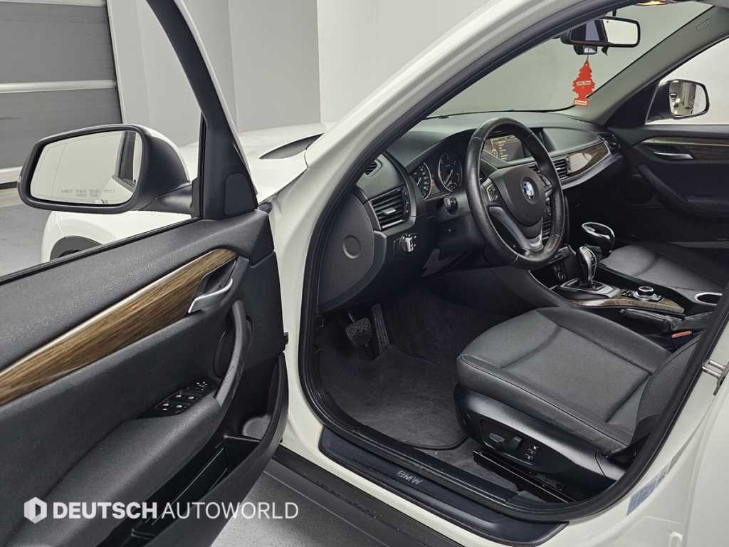 BMW X1 — photo 11