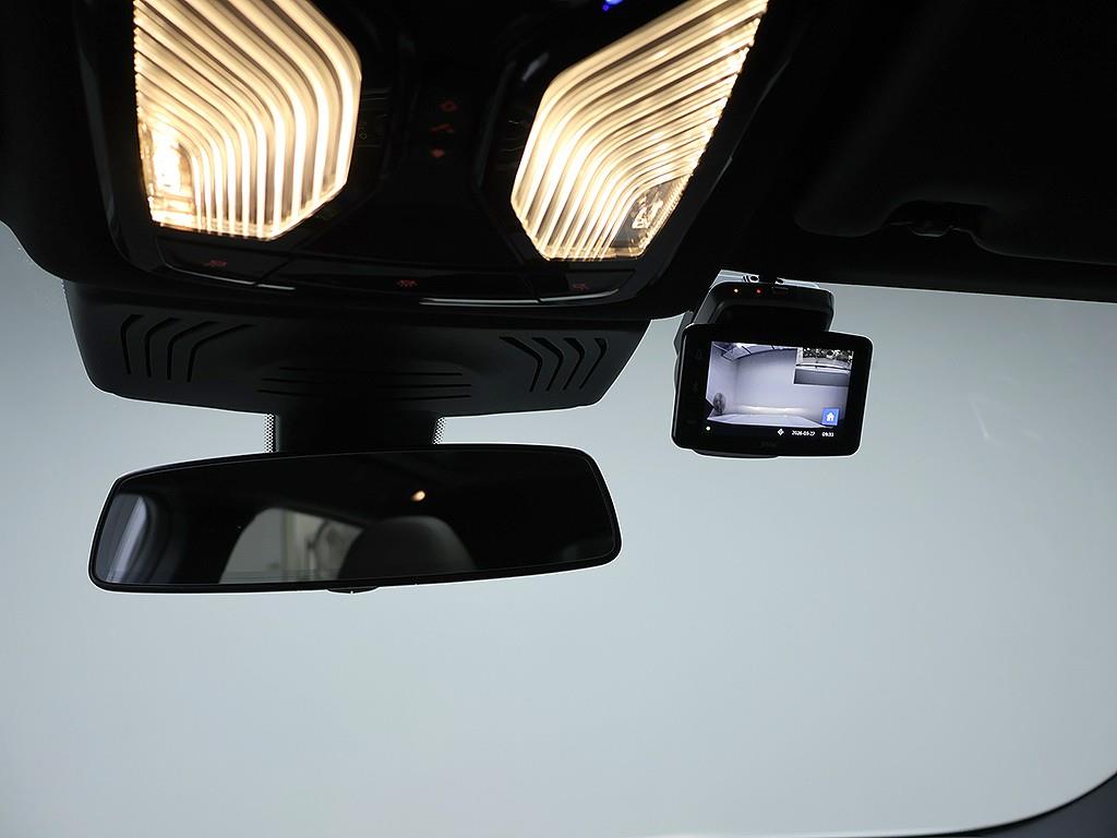 BMW X4 — photo 15