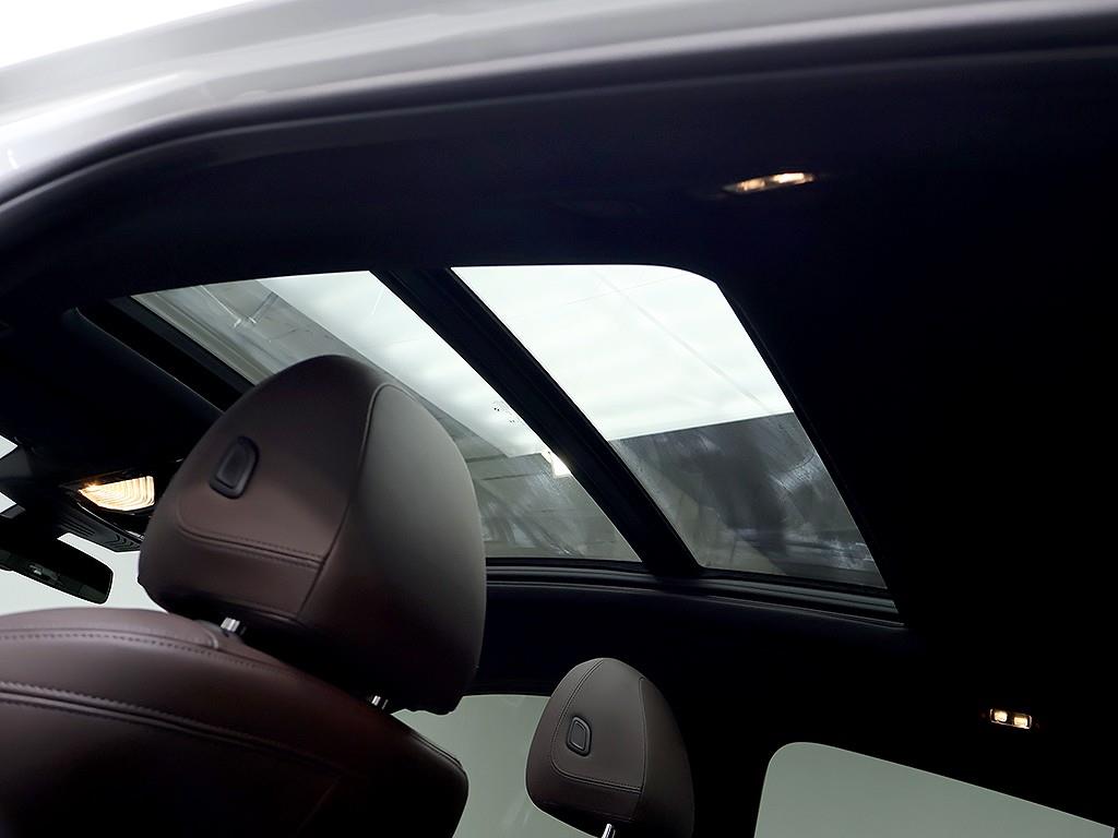 BMW X4 — photo 16