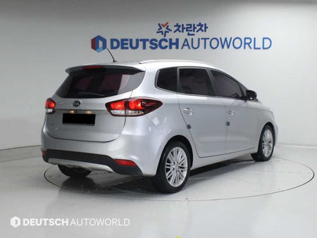 Kia Carens — photo 02
