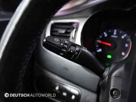 Kia Carens — photo 17