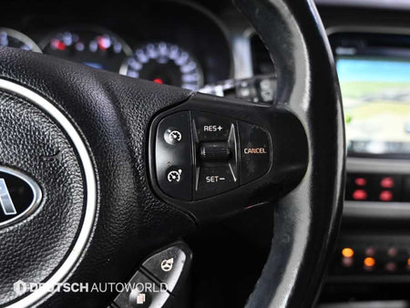 Kia Carens — photo 18