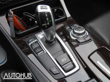 BMW 5-Series — photo 07